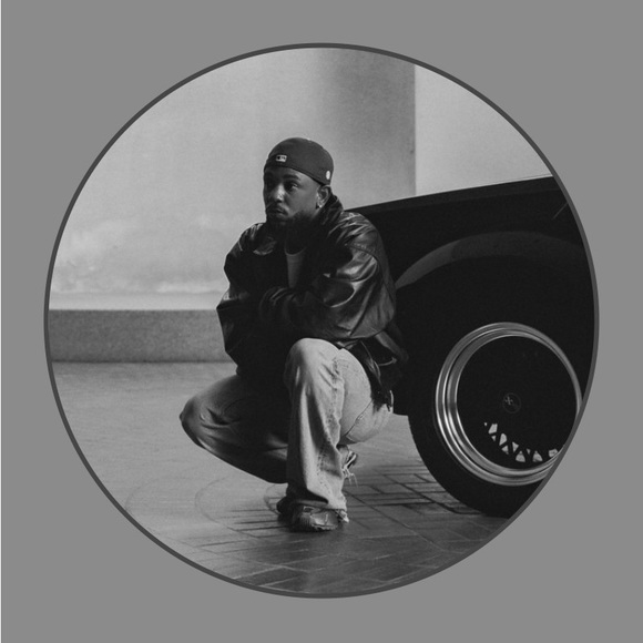 Meet your Posher, Dawsyn - Picture 1 of 1